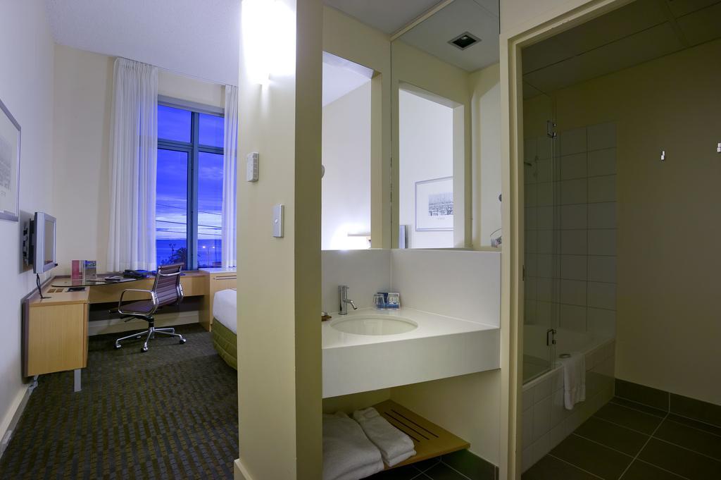 Novotel Melbourne St Kilda Exterior foto